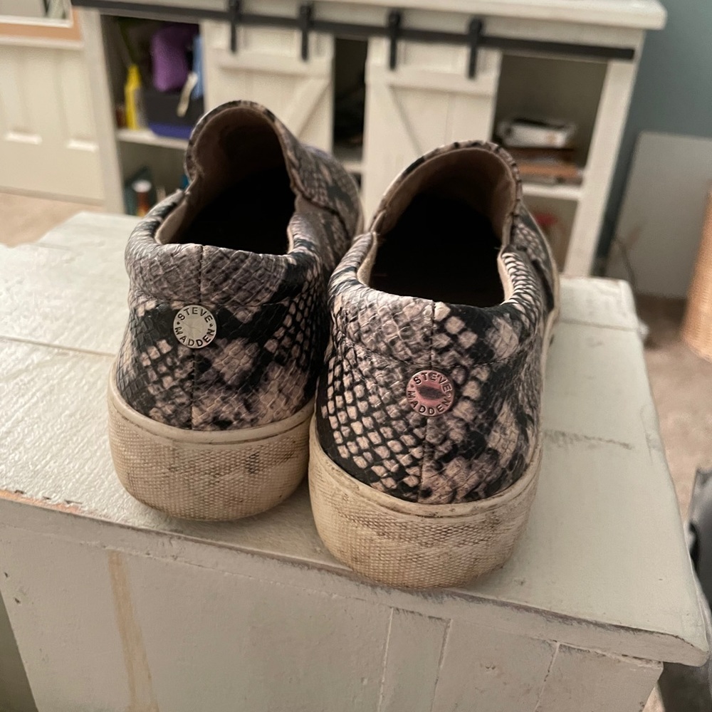 steve madden snakeskin shoes